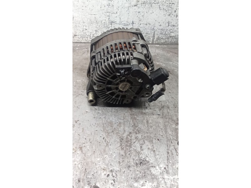 Recambio de alternador para peugeot 407 (6d_) 2.0 hdi 135 (6drhrh, 6drhre, 6drhrg, 6drhrj) referencia OEM IAM 9654752880 A004TJ0