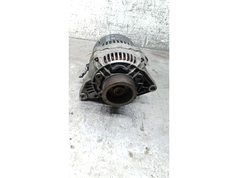 Recambio de alternador para nissan primera (p10) 2.0 16v referencia OEM IAM 0123310016 2310072J10 80A 90