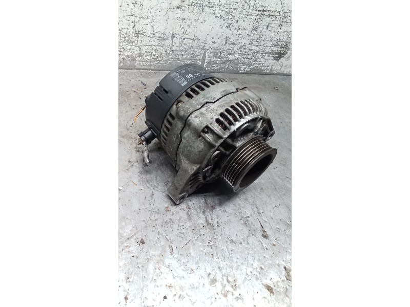 Recambio de alternador para nissan primera (p10) 2.0 16v referencia OEM IAM 0123310016 2310072J10 80A 90