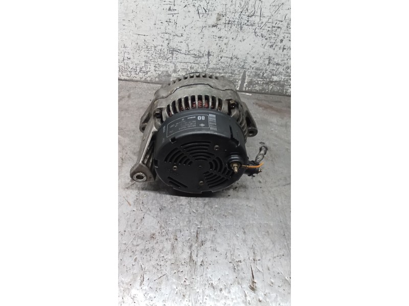 Recambio de alternador para nissan primera (p10) 2.0 16v referencia OEM IAM 0123310016 2310072J10 80A 90