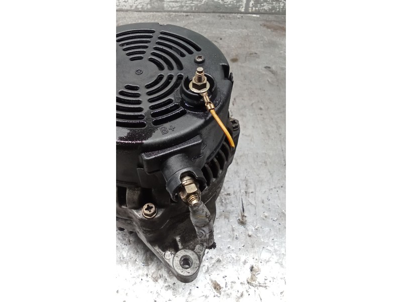 Recambio de alternador para nissan primera (p10) 2.0 16v referencia OEM IAM 0123310016 2310072J10 80A 90