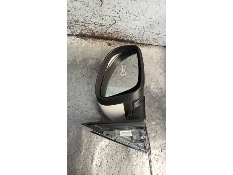 Recambio de retrovisor derecho para skoda fabia (5j2 ) urban referencia OEM IAM   MANUAL