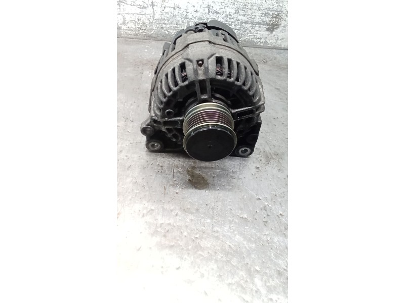 Recambio de alternador para seat toledo (1m2) referencia OEM IAM 038903023L 0124325001 90A 99