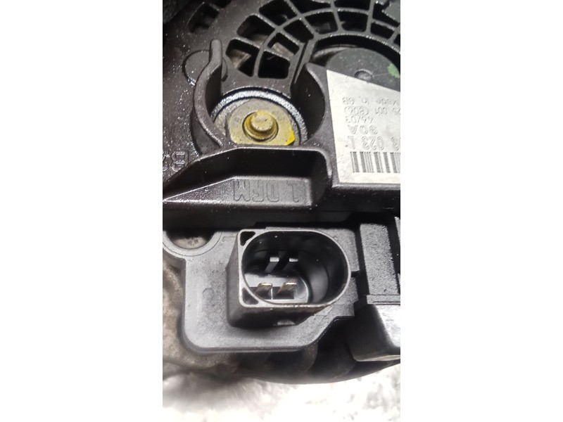 Recambio de alternador para seat toledo (1m2) referencia OEM IAM 038903023L 0124325001 90A 99