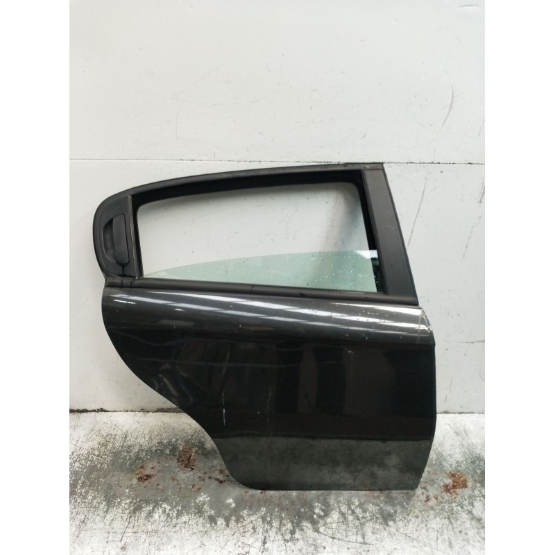 Recambio de puerta trasera derecha para alfa romeo 147 (937_) 1.9 jtdm 8v (937.axd1a, 937.axu1a, 937.bxu1a) referencia OEM IAM  