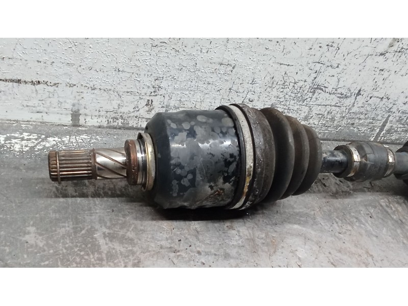 Recambio de transmision delantera izquierda para nissan primera (p10) 2.0 16v referencia OEM IAM   90