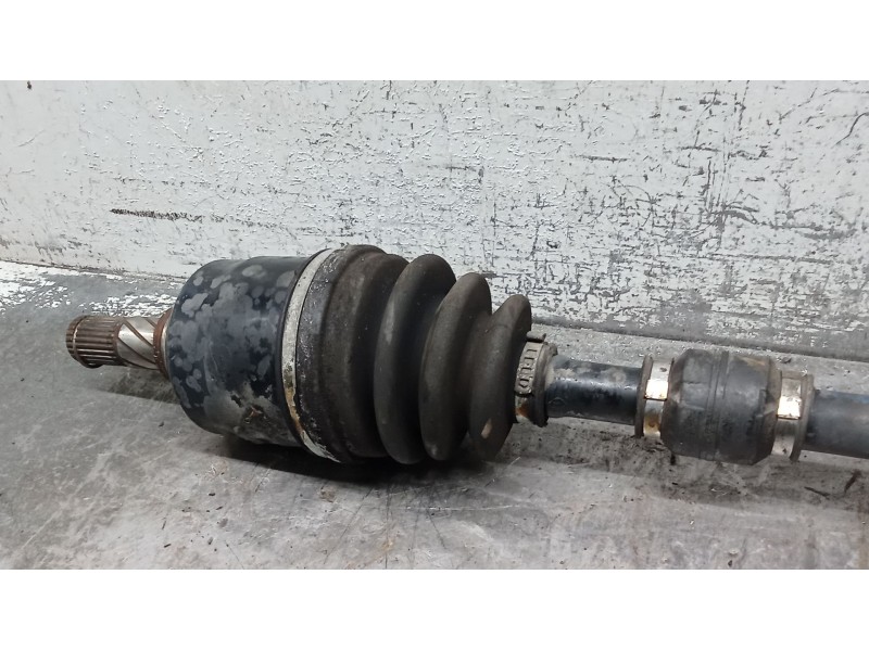 Recambio de transmision delantera izquierda para nissan primera (p10) 2.0 16v referencia OEM IAM   90