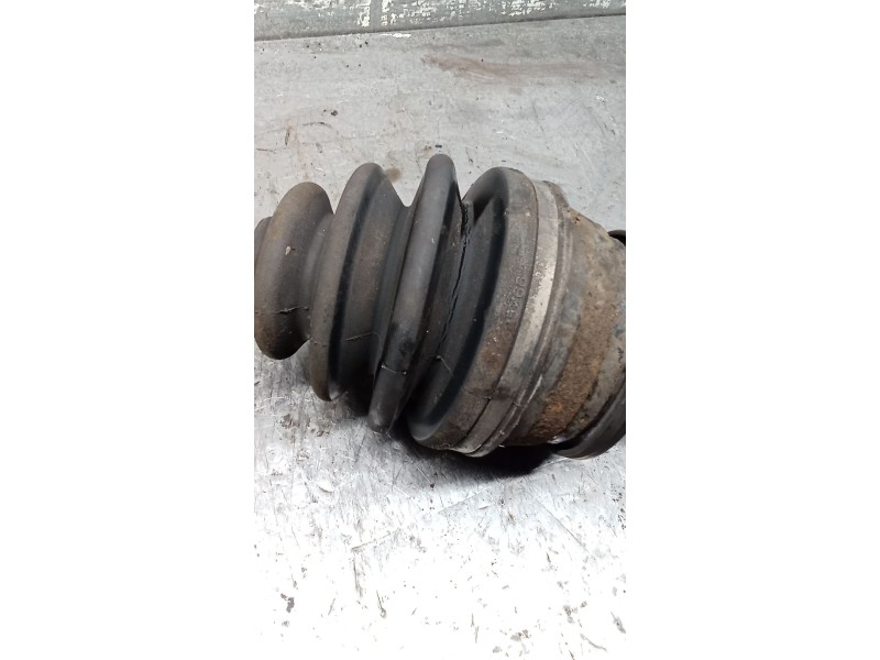 Recambio de transmision delantera izquierda para nissan primera (p10) 2.0 16v referencia OEM IAM   90