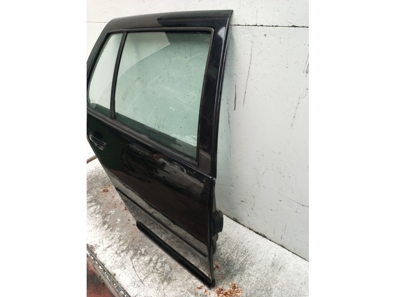 Recambio de puerta trasera derecha para volkswagen golf iv (1j1) 1.9 tdi referencia OEM IAM  5P 1998