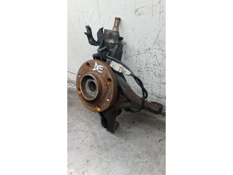 Recambio de mangueta delantera derecha para citroën c4 i (lc_) 1.6 hdi referencia OEM IAM   04