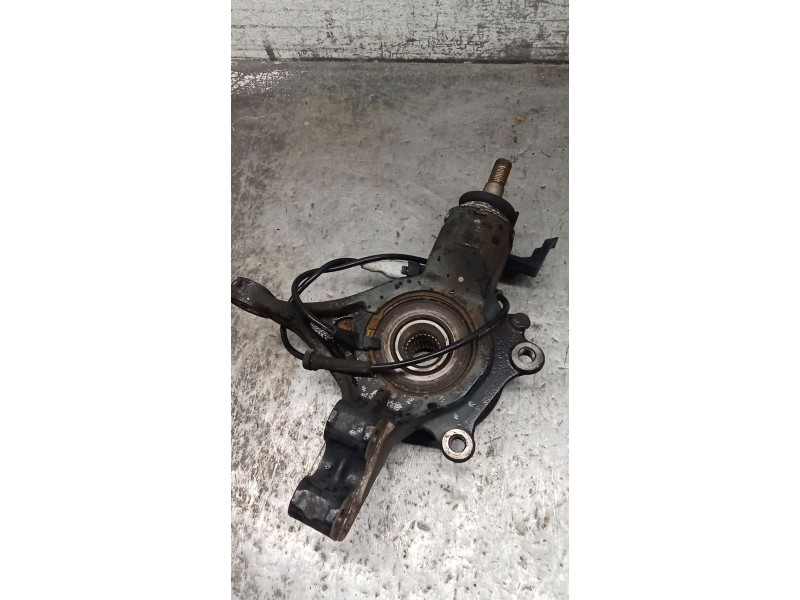 Recambio de mangueta delantera derecha para citroën c4 i (lc_) 1.6 hdi referencia OEM IAM   04