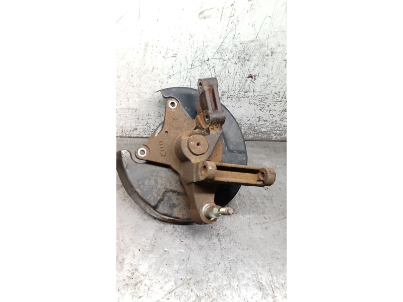 Recambio de mangueta trasera derecha para nissan primera (p10) 2.0 16v referencia OEM IAM   90