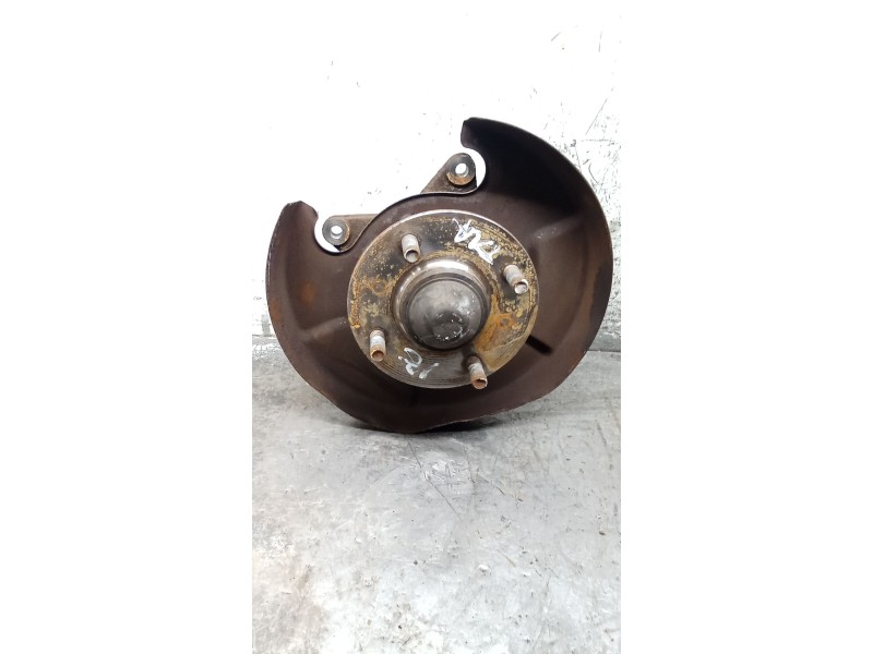 Recambio de mangueta trasera izquierda para nissan primera (p10) 2.0 16v referencia OEM IAM   90