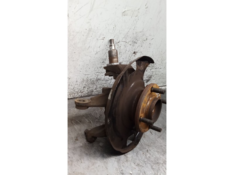 Recambio de mangueta delantera derecha para nissan primera (p10) 2.0 16v referencia OEM IAM   90