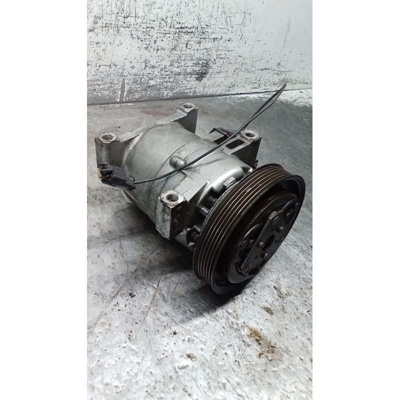 Recambio de compresor aire acondicionado para nissan primera (p10) 2.0 16v referencia OEM IAM 5060211880  90