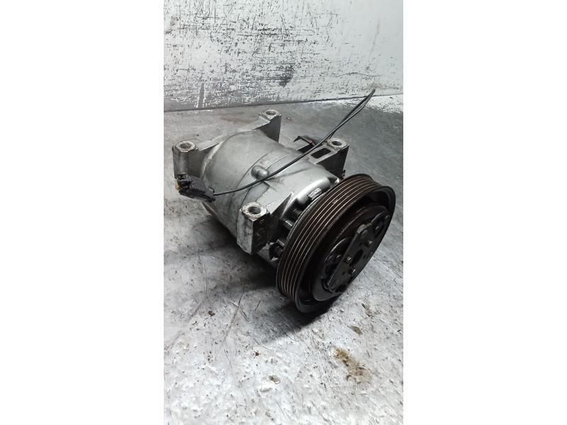 Recambio de compresor aire acondicionado para nissan primera (p10) 2.0 16v referencia OEM IAM 5060211880  90
