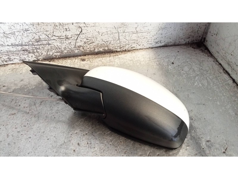 Recambio de retrovisor izquierdo para skoda fabia (5j2 ) urban referencia OEM IAM   MANUAL