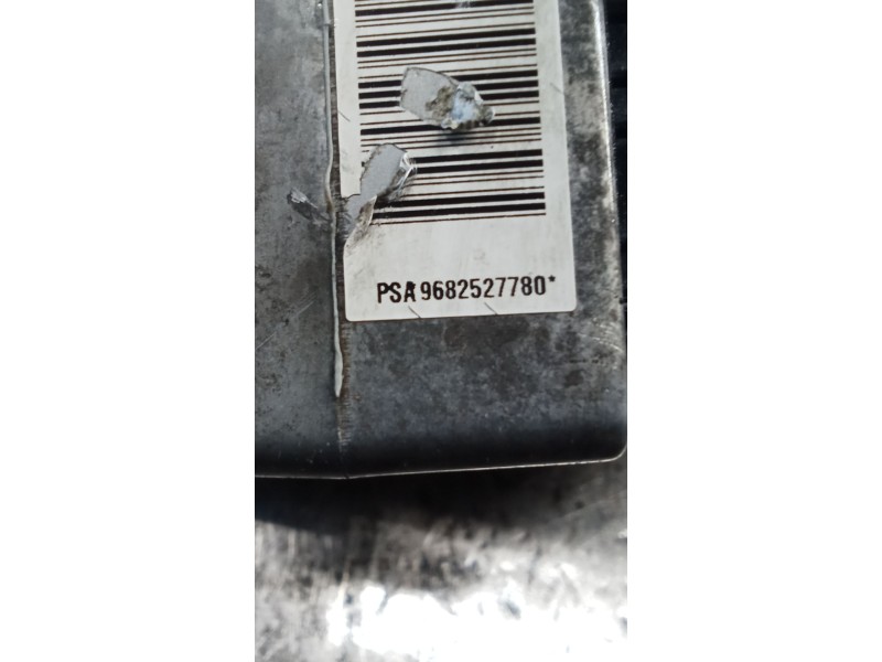 Recambio de bomba direccion para peugeot 407 (6d_) 2.0 hdi 135 (6drhrh, 6drhre, 6drhrg, 6drhrj) referencia OEM IAM 9682527780 A5