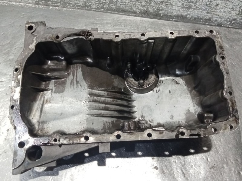 Recambio de carter para skoda superb (3u4) classic referencia OEM IAM 06B103603AQ BPZ 