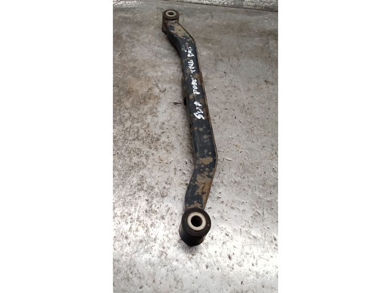 Recambio de brazo suspension superior trasero derecho para nissan primera (p10) 2.0 16v referencia OEM IAM  POSTERIOR 90