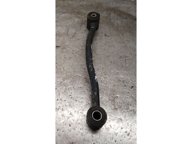 Recambio de brazo suspension inferior trasero derecho para nissan primera (p10) 2.0 16v referencia OEM IAM   90