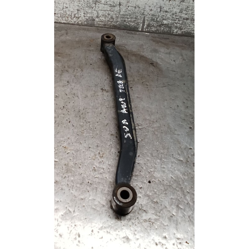 Recambio de brazo suspension superior trasero derecho para nissan primera (p10) 2.0 16v referencia OEM IAM  ANTERIOR 90