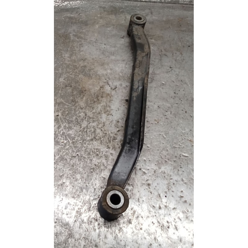 Recambio de brazo suspension superior trasero izquierdo para nissan primera (p10) 2.0 16v referencia OEM IAM  ANTERIOR 90