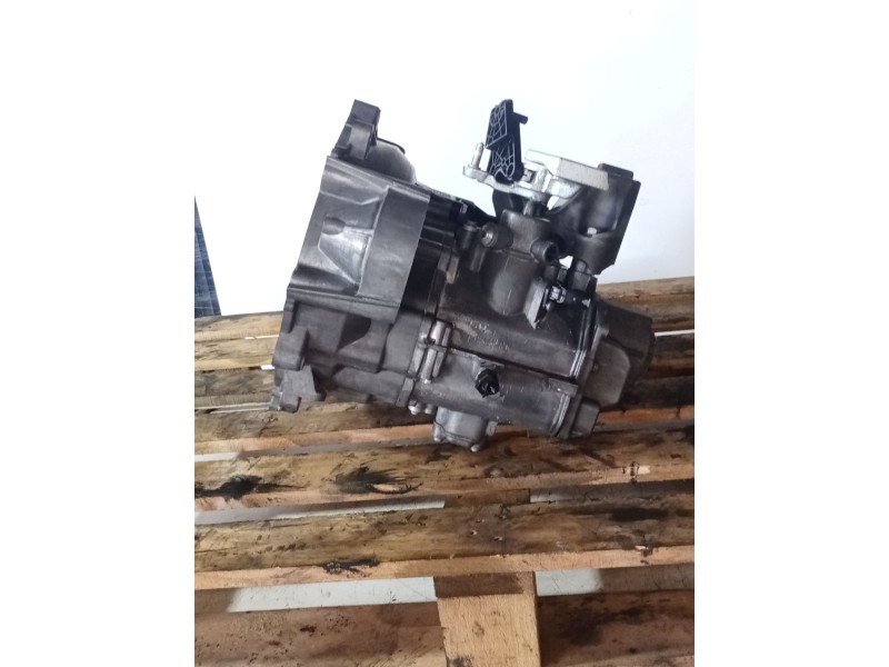 Recambio de caja cambios para seat leon st (5f8) 1.2 tsi referencia OEM IAM FM6AJ015 6V SEH 280218 48 1727