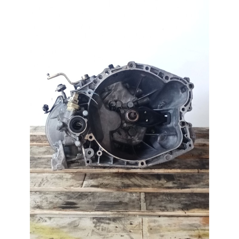 Recambio de caja cambios para peugeot partner monospace (5_, g_) 2.0 hdi referencia OEM IAM 20DM52 5V 6682735 B