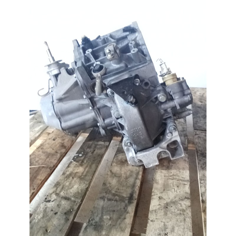 Recambio de caja cambios para peugeot partner monospace (5_, g_) 2.0 hdi referencia OEM IAM 20DM52 5V 6682735 B
