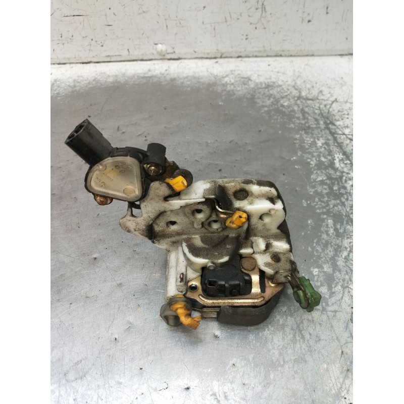 Recambio de motor cierre centralizado delantero izquierdo para nissan primera (p10) 2.0 16v referencia OEM IAM  4P 1990