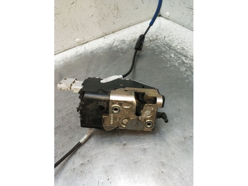 Recambio de motor cierre centralizado trasero derecho para citroën c4 i (lc_) 1.6 hdi referencia OEM IAM 9681337080 5P 2004