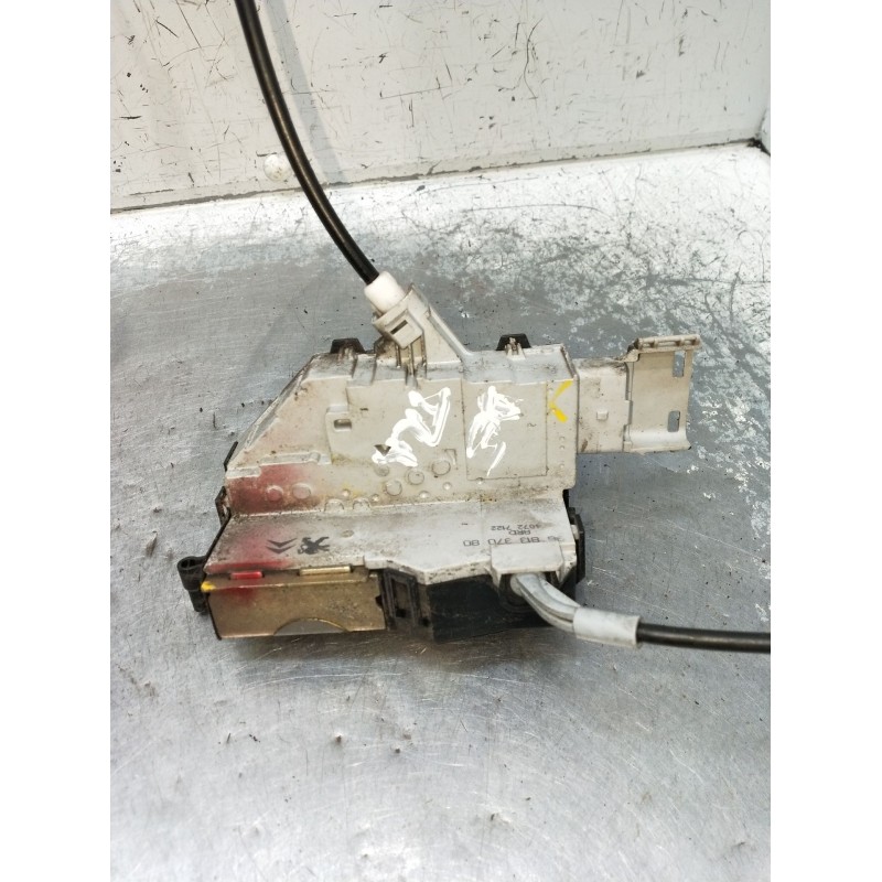 Recambio de motor cierre centralizado trasero derecho para citroën c4 i (lc_) 1.6 hdi referencia OEM IAM 9681337080 5P 2004