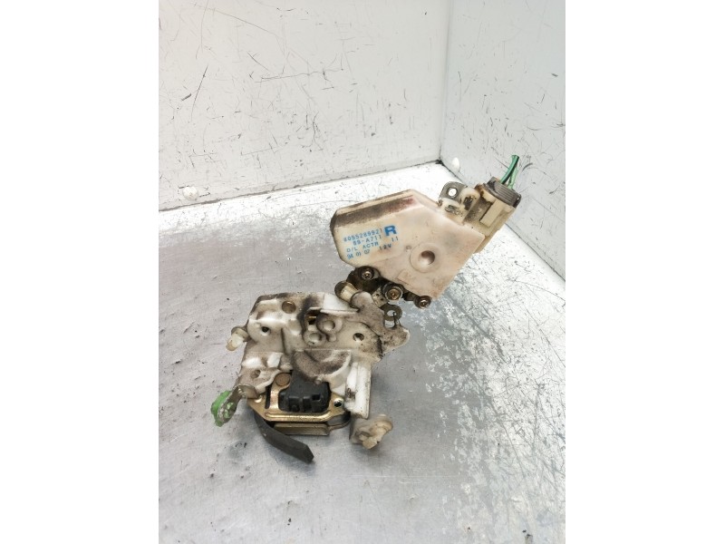 Recambio de motor cierre centralizado delantero derecho para nissan primera (p10) 2.0 16v referencia OEM IAM 8055289921 89A711 1