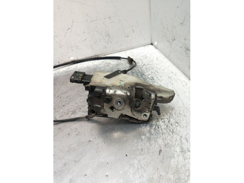 Recambio de motor cierre centralizado delantero derecho para peugeot 207/207+ (wa_, wc_) 1.6 hdi referencia OEM IAM  3P 2006