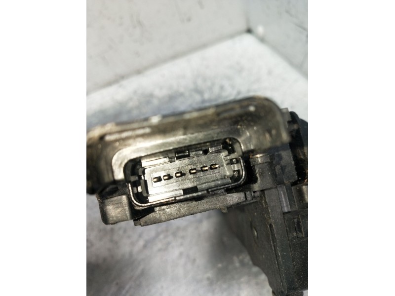 Recambio de motor cierre centralizado delantero derecho para peugeot 207/207+ (wa_, wc_) 1.6 hdi referencia OEM IAM  3P 2006