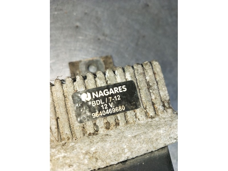 Recambio de caja precalentamiento para peugeot 207/207+ (wa_, wc_) 1.6 hdi referencia OEM IAM 9640469680  2006