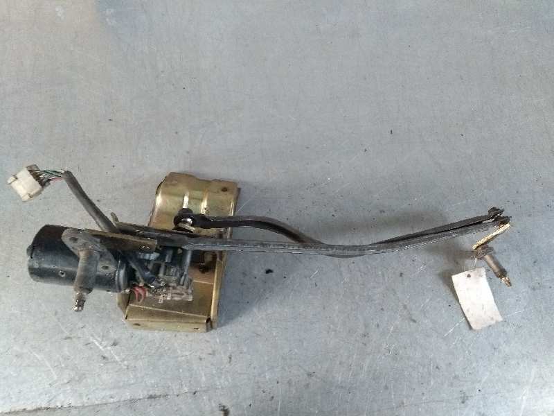 Recambio de motor limpia delantero para nissan trade 2.8 d referencia OEM IAM 0390332358  