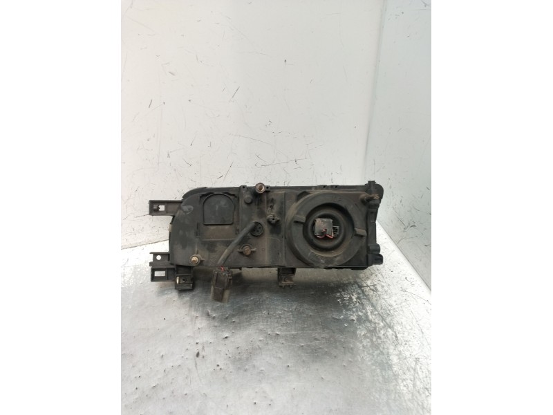 Recambio de faro derecho para nissan primera (p10) 2.0 16v referencia OEM IAM   1990