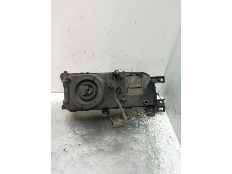 Recambio de faro izquierdo para nissan primera (p10) 2.0 16v referencia OEM IAM   1990