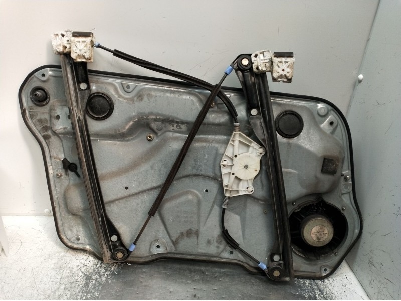 Recambio de elevalunas delantero derecho para volkswagen golf iv (1j1) 1.9 tdi referencia OEM IAM 1J4837730AA 102483200 10141620