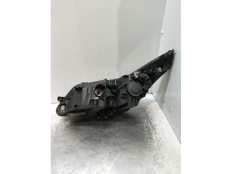 Recambio de faro derecho para citroën c4 i (lc_) 1.6 hdi referencia OEM IAM 9646893880 89009406 89900032 2004