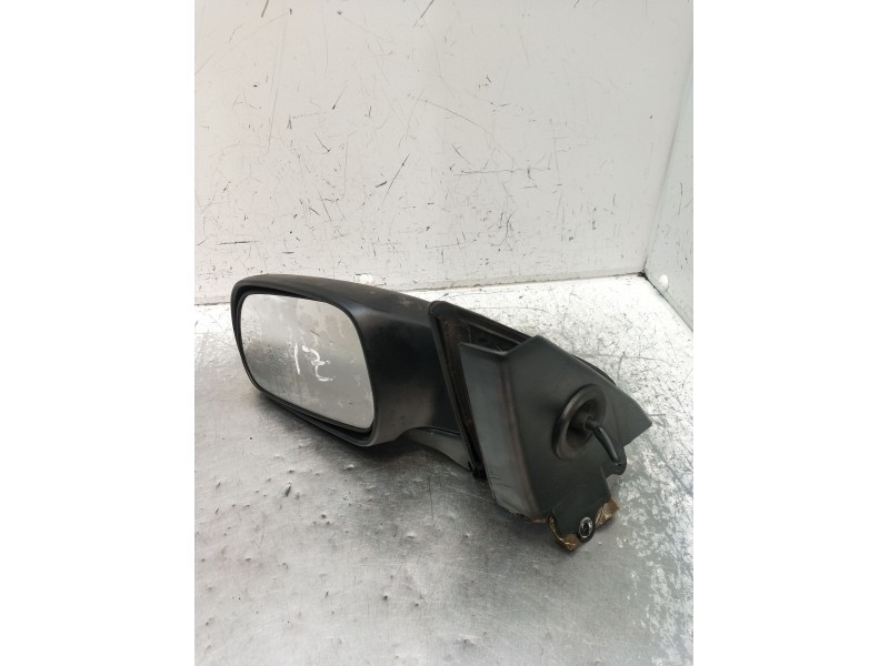 Recambio de retrovisor izquierdo para nissan primera (p10) 2.0 16v referencia OEM IAM  MANUAL 1990