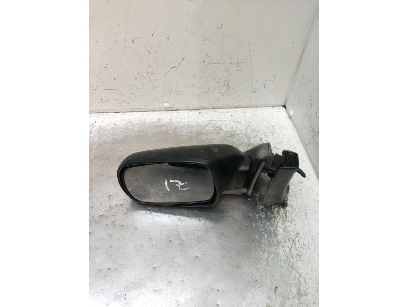 Recambio de retrovisor izquierdo para nissan primera (p10) 2.0 16v referencia OEM IAM  MANUAL 1990