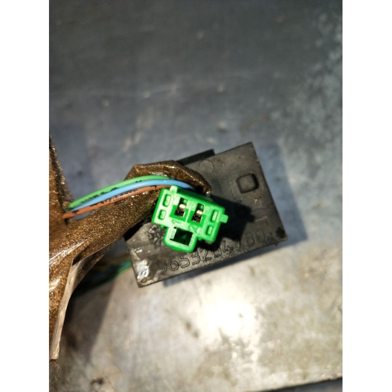 Recambio de retrovisor izquierdo para citroën c4 i (lc_) 1.6 hdi referencia OEM IAM  ELÉCTRICO 2004