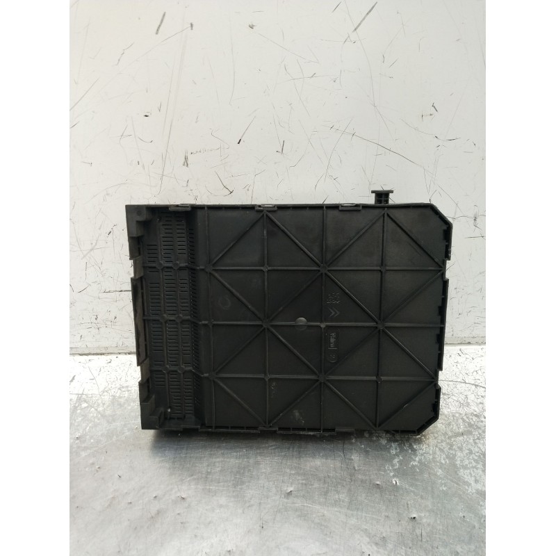 Recambio de caja reles / fusibles para peugeot 207/207+ (wa_, wc_) 1.6 hdi referencia OEM IAM 9659285380 BSI2004 06933231107 200