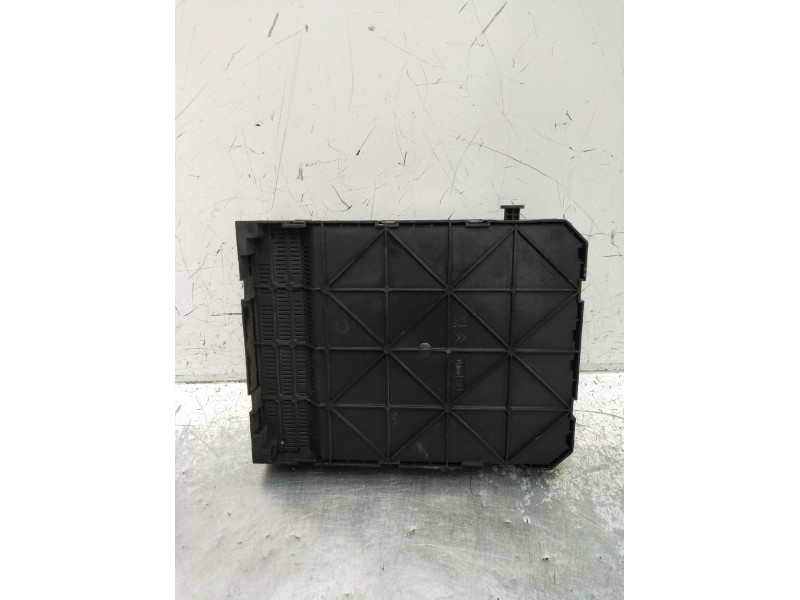 Recambio de caja reles / fusibles para peugeot 207/207+ (wa_, wc_) 1.6 hdi referencia OEM IAM 9659285380 BSI2004 06933231107 200