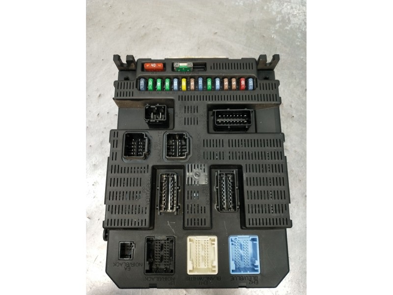 Recambio de caja reles / fusibles para peugeot 207/207+ (wa_, wc_) 1.6 hdi referencia OEM IAM 9659285380 BSI2004 06933231107 200
