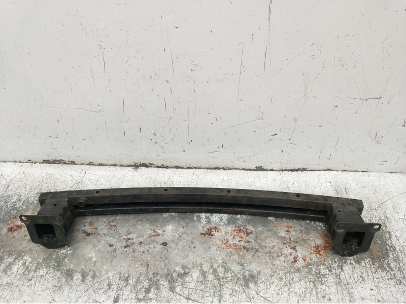 Recambio de refuerzo paragolpes delantero para peugeot 207/207+ (wa_, wc_) 1.6 hdi referencia OEM IAM   2006