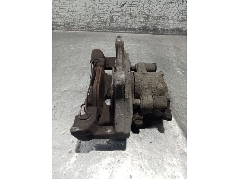 Recambio de pinza freno delantera derecha para alfa romeo 147 (937_) 1.9 jtdm 8v (937.axd1a, 937.axu1a, 937.bxu1a) referencia OE
